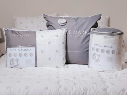 Подушка Софи де Марко Merino wool 50х70