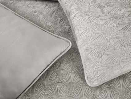 Покрывало Софи де Марко Розалин (светло-серое)