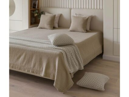 Покрывало Luxberry VEGAN бежевое 150х220